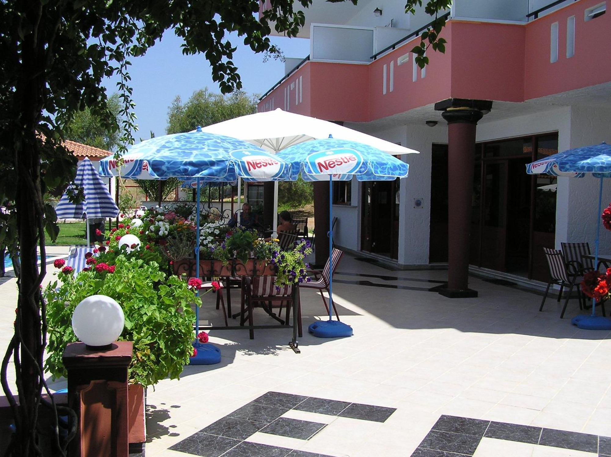 Knossos Aparthotel Pánormos Exterior foto