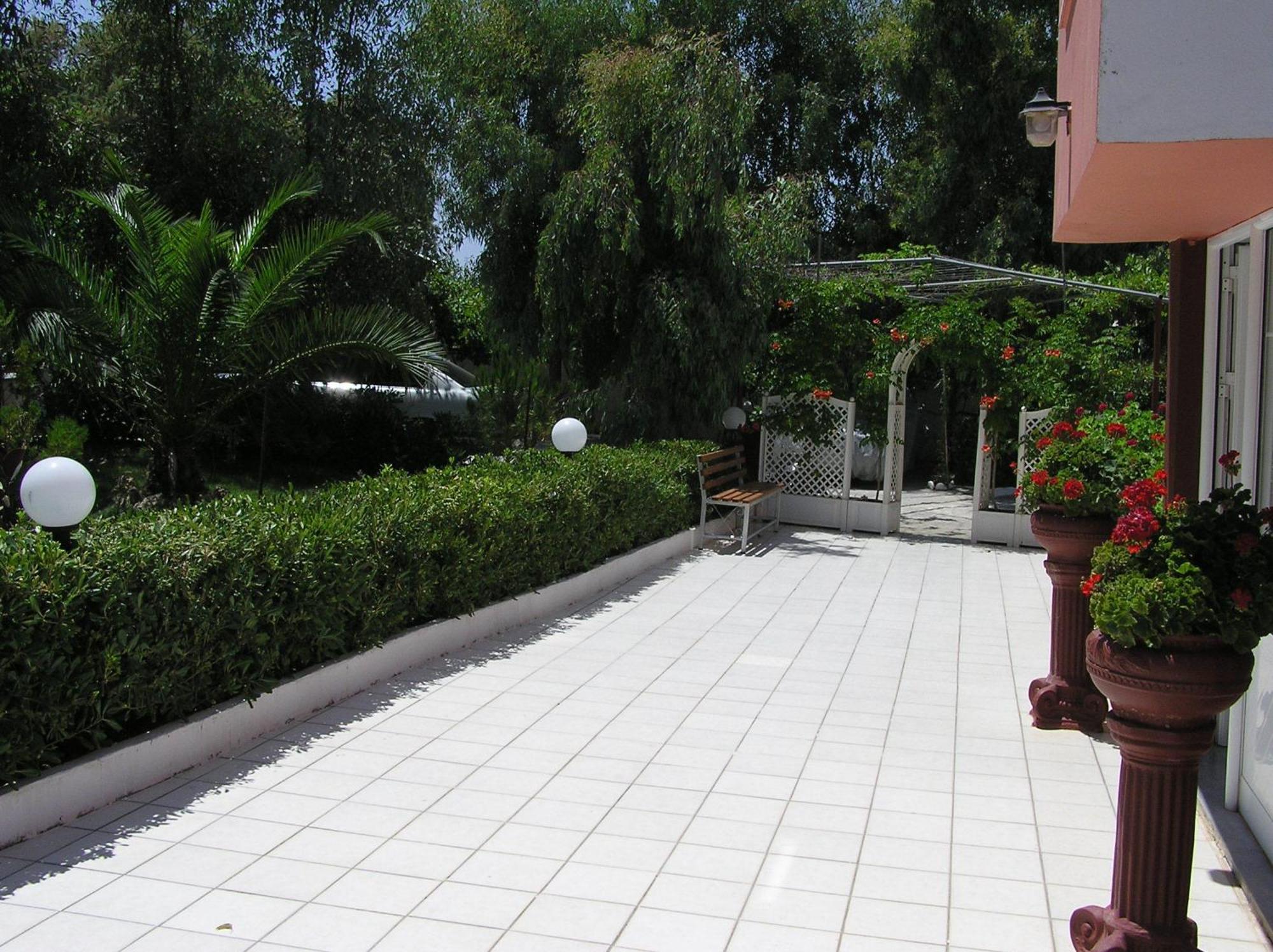 Knossos Aparthotel Pánormos Exterior foto