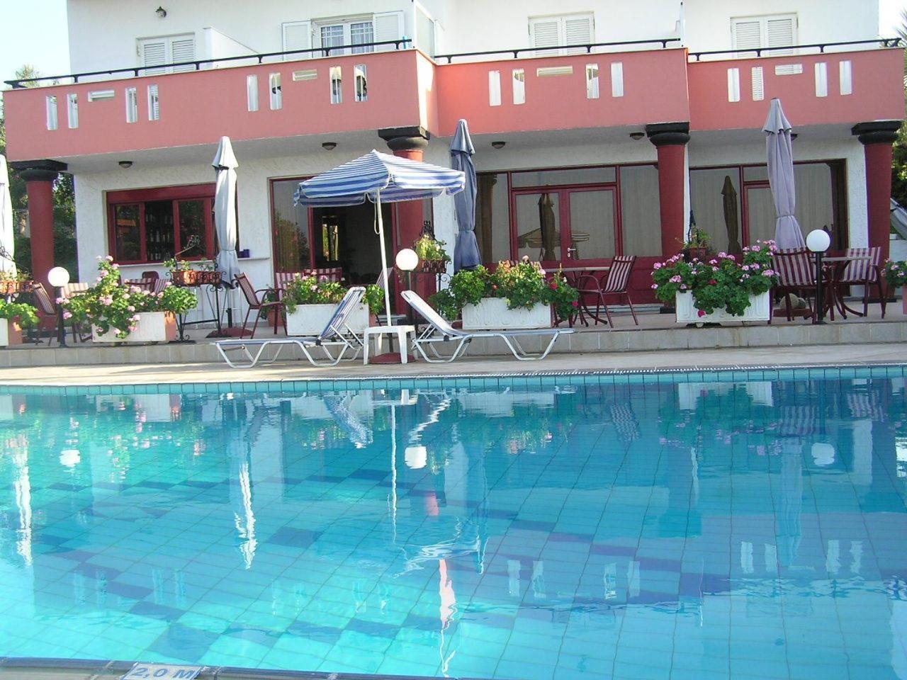 Knossos Aparthotel Pánormos Exterior foto